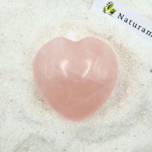 Quartz rose naturel en forme de cœur – 40 mm